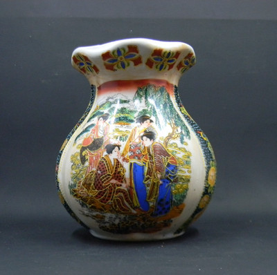 Vintage Vase China Floral Geisha Satsuma Style Hand Painted Gold Accents