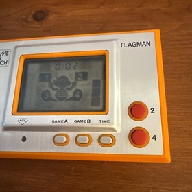 Nintendo FL-02 Game And Watch FLAGMAN Electric Handheld Vintage Game