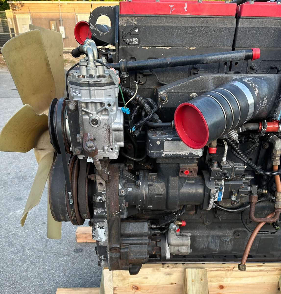Freightliner Coronado 132 Engine Cummins N14 Celect Plus 391k