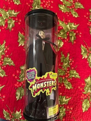 Universal Monsters Hasbro Signature Series - Son Of Dracula NIB