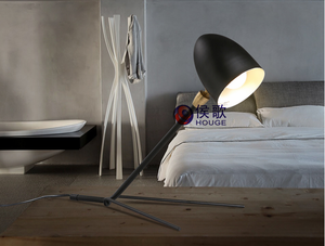 Mouille Metal Tripod Desk /Table Lamp Mid- Century Modern ...
