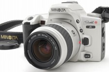   MINT  Minolta sweet s 35mm film camera SLR with 35-80mm f/4-5.6 from Japan 39