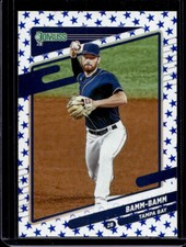 Brandon Lowe 2021  Donruss Variation Independence Day Tampa Bay Rays