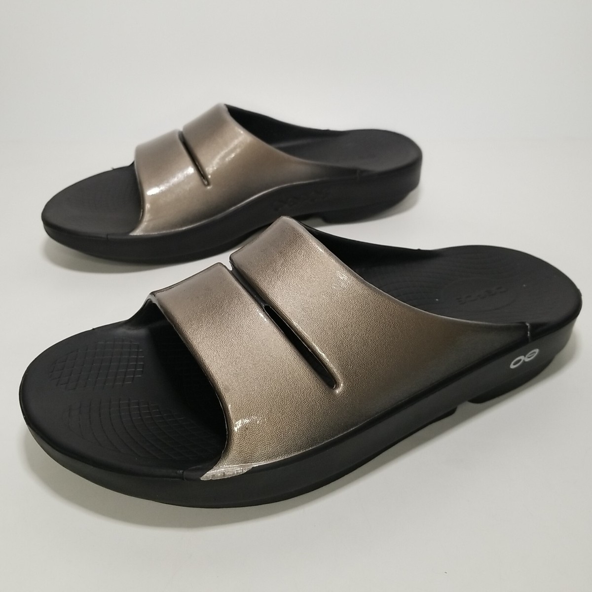 Oofos Ooahh Luxe Sandals Slide Gold Black Size 9 Men\'s, 11 Women\'s Women main image 4