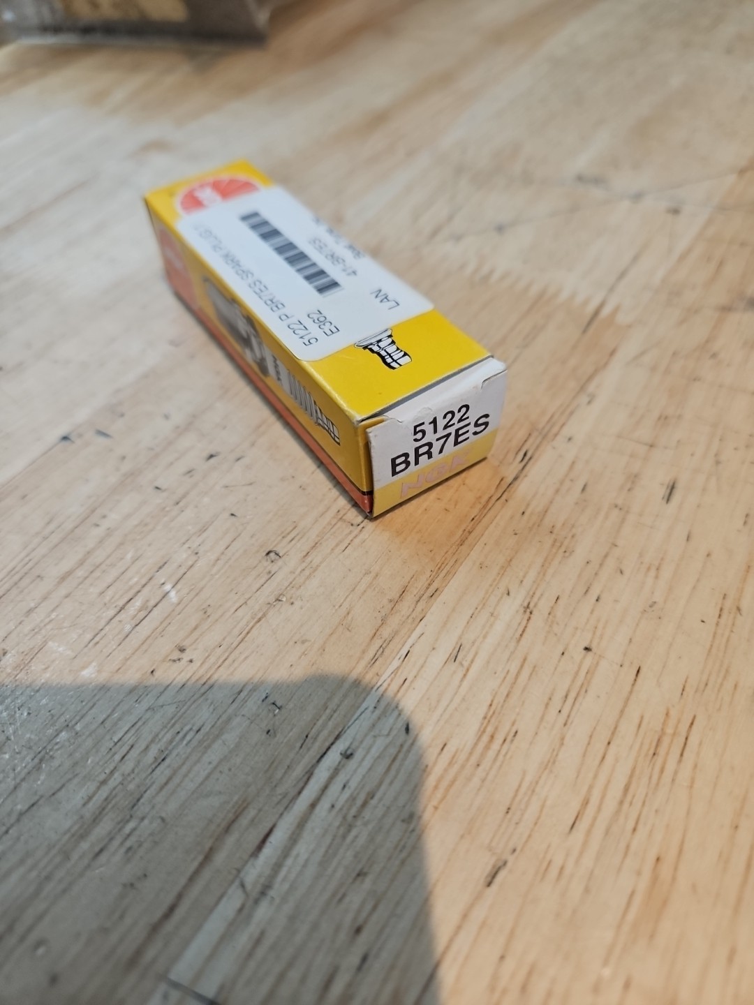 NGK - BR7ES - Spark Plug, Standard