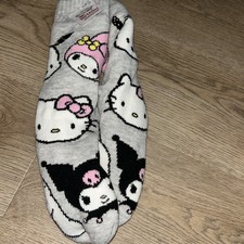 NEW SANRIO HELLO KITTY FRIENDS COZY WARMERS SLIPPER SOCKS