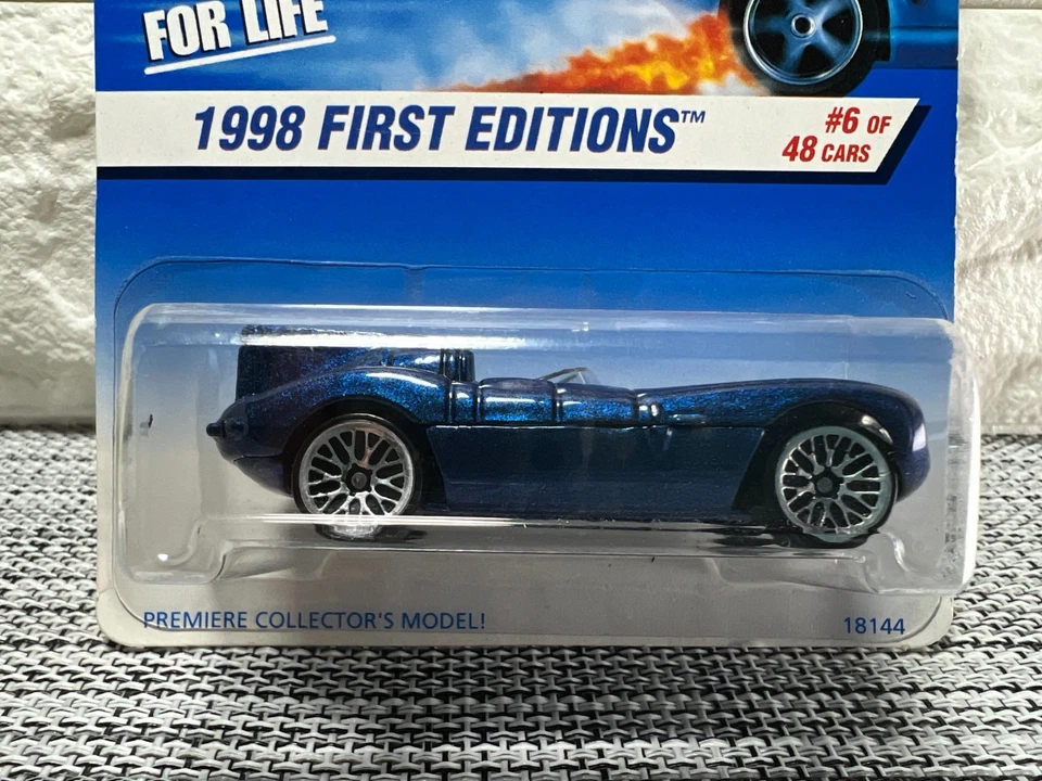 Hot Wheels 1998 First Editions #6 of 48 Cars Jaguar D-Type Collector #638 Blue - Image 2 of 4