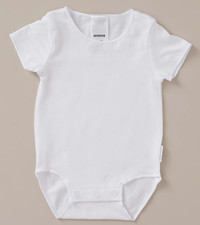 BNWOT.... **Bonds** Short Sleeve Wonderbodies Suit...Size 2/18-24 Months.....