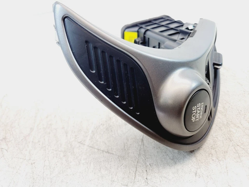 2010 2011 2012 2013 HYUNDAI TUCSON START STOP SWITCH WITH VENT OEM 97410-2S000 - Image 3 of 4