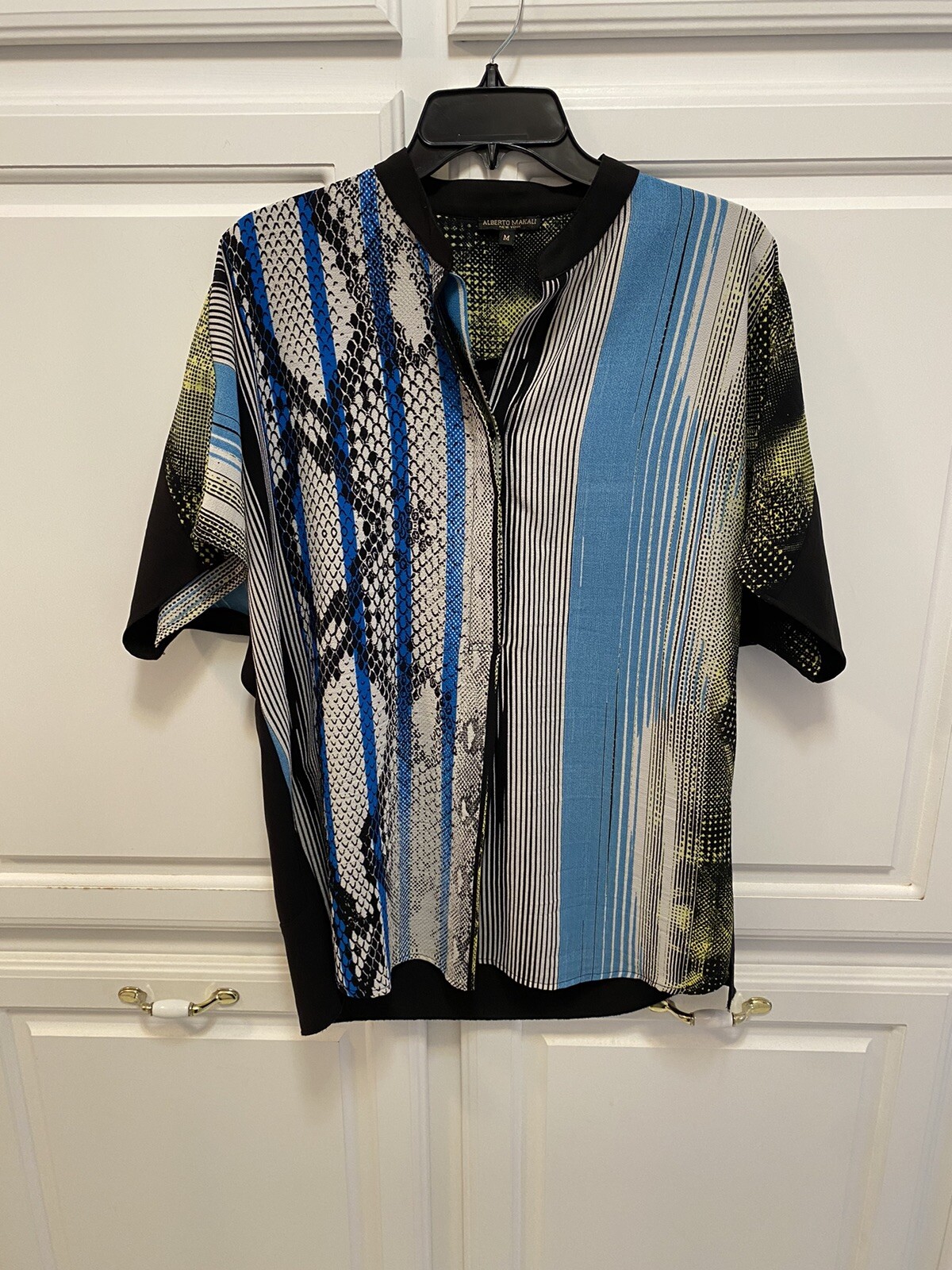 Alberto Makali Multi-Colored Split Neck Short Sle… - image 1