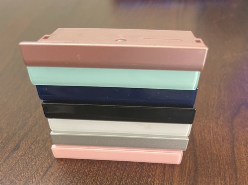 Nintendo DS Lite Slot 2 GBA Port Cover - Picture 2 of 18