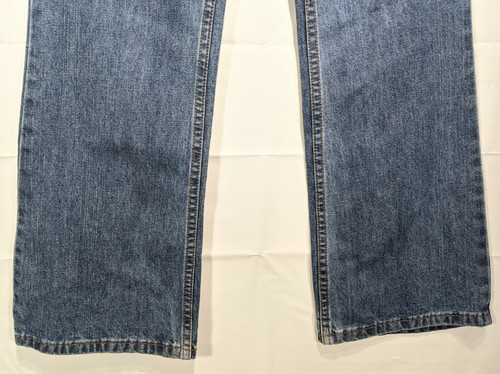 ARIZONA JEANS Girl's Medium Wash Regular Fit Flare Jeans size 12 - Picture 4 of 10