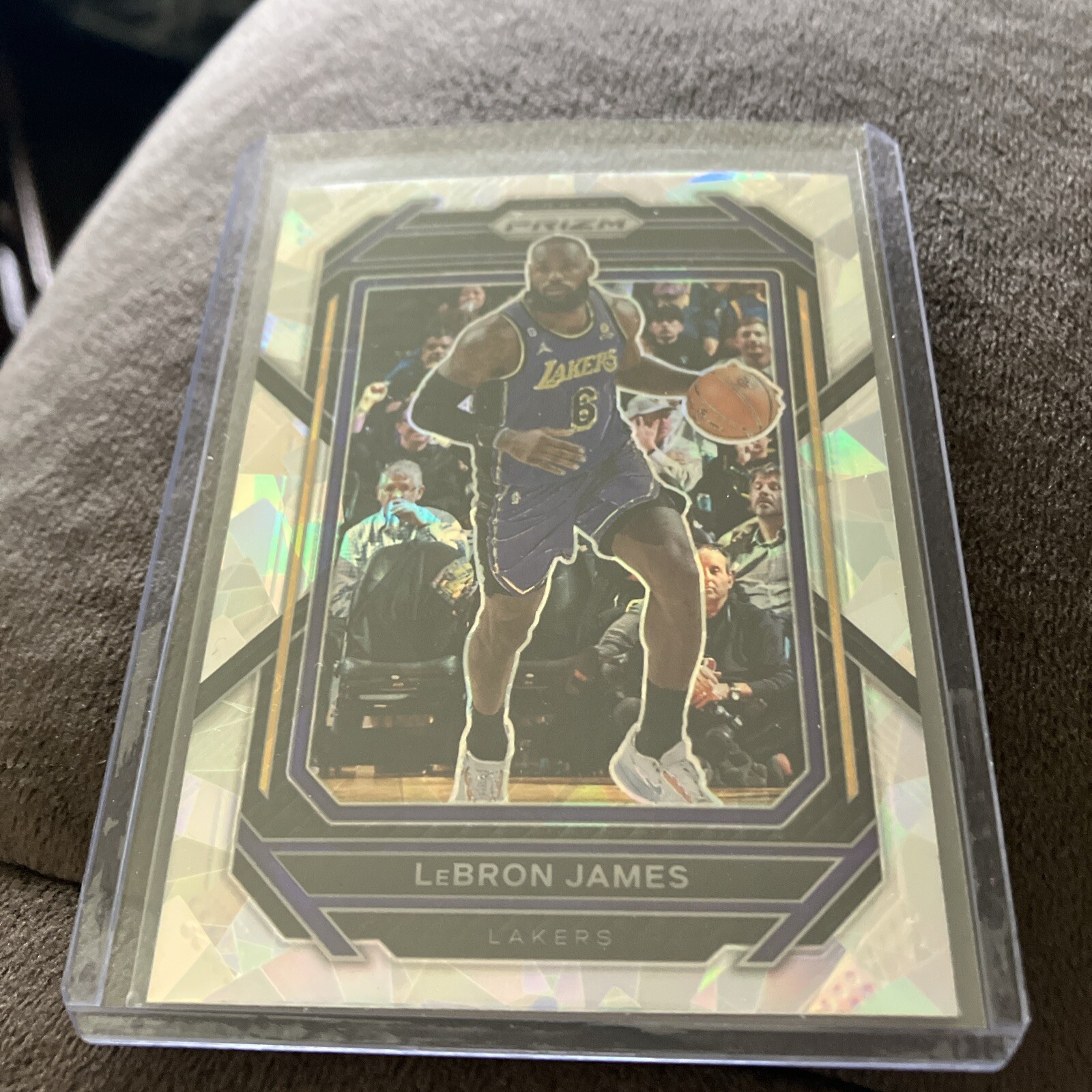 2022-23 Panini Prizm LeBron James Cracked Ice Prizm #134 Lakers