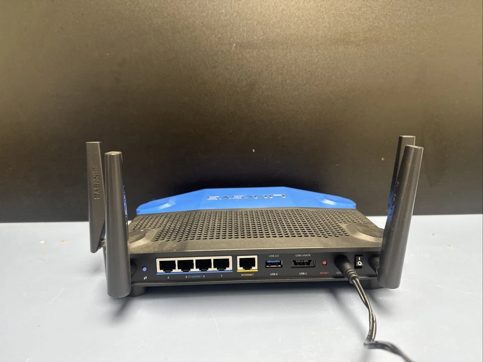 Linksys WRT3200ACM AC3200 Dual Band WiFi Router with EXPRESS VPN Firmware - Image 4 of 4