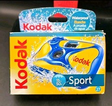 Kodak Underwater Disposable Camera Sport Waterproof 35mm Film 27 Exp 08/2011