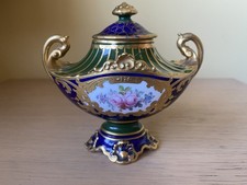 Antico vaso porcellana con coperchio due manici corona reale derby data cifrario 1947