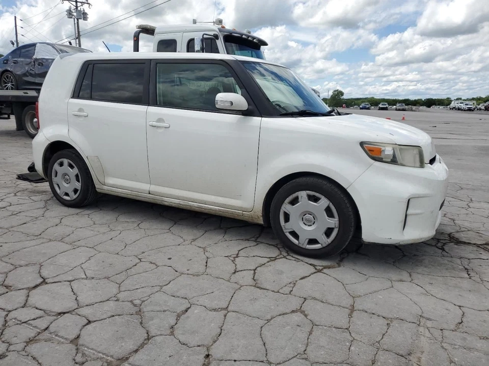 AC Condenser Fits 08-15 SCION XB 2521347 - Image 4 of 4