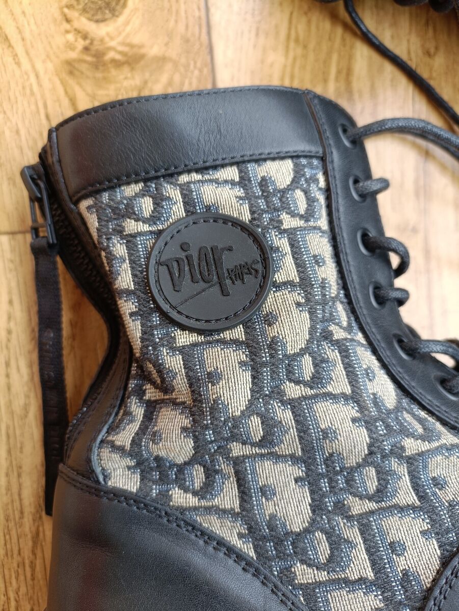 CHRISTIAN DIOR EXPLORER ANKLE BOOTS MEN SIZE 41 EU, 8.5 US CHRISTIAN DIOR EXPLORER ANKLE BOOTS MEN SIZE 41 EU, 8.5 US