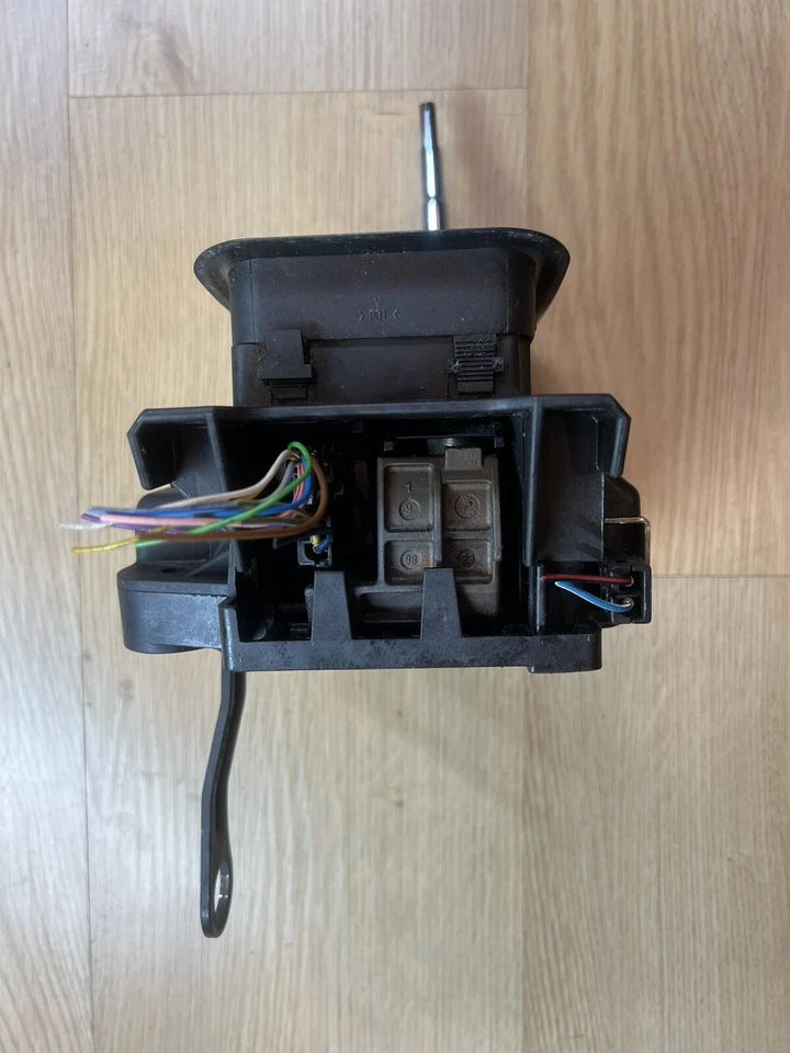 96-02 Mercedes R129 SL500 SLK230 CLK430 Floor Shifter Gear Shift Selector OEM - Image 3 of 4