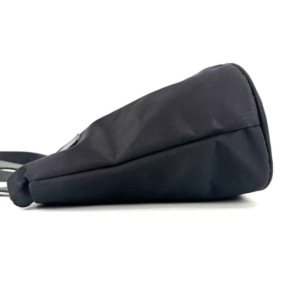 FENDI Tote Bag Nylon Black Bucket Authentic - Image 4 of 4