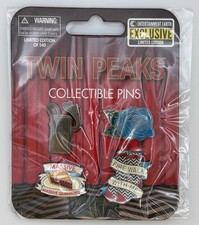 Twin Peaks enamel pin set By Entertainment Earth exclusive limited to 540 units
