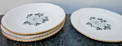VINTAGE HOMER LAUGHLIN E51N8 RHYTHM WHITE ROSE CHINA 1 BREAD PLATE & 3 SAUCERS