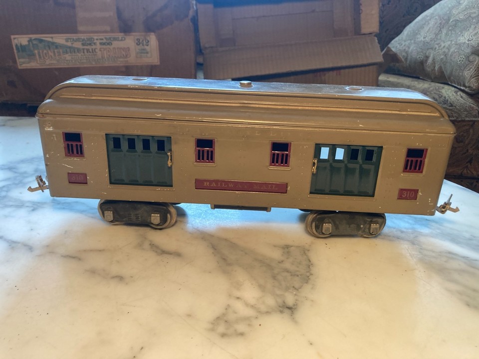 1920s Prewar Lionel 342 Train set with 318 engine 309, 310 & 312 Cars ...