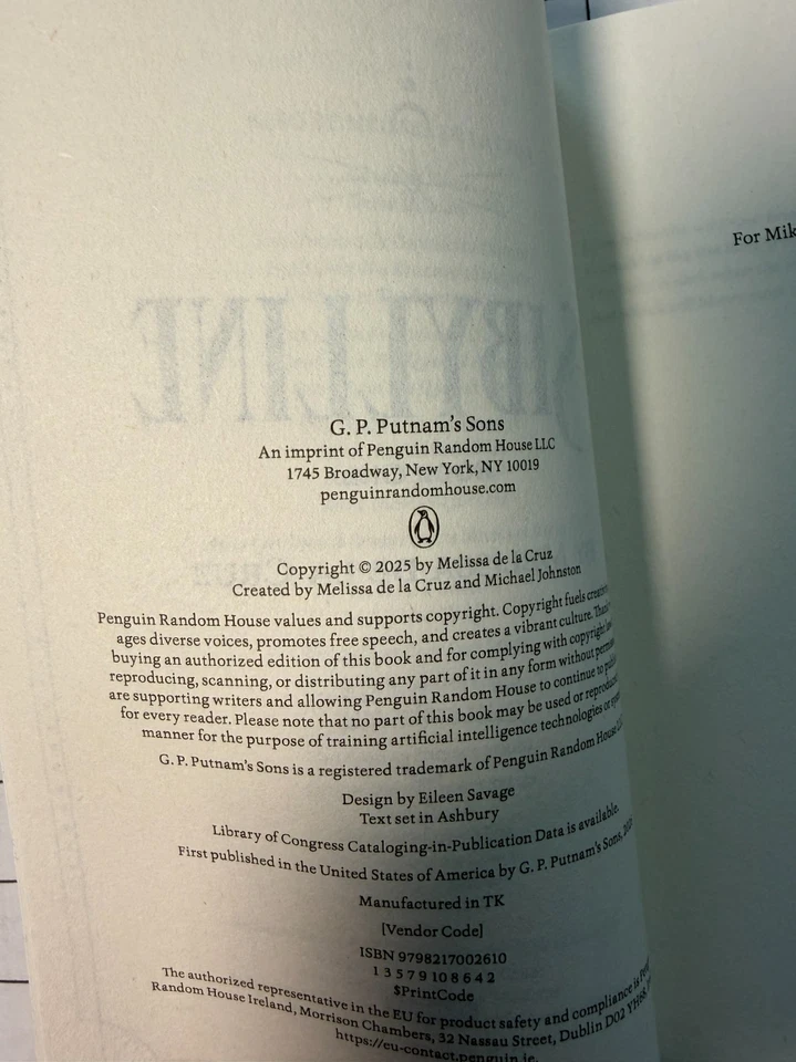 Sibylline by Melissa De La Cruz Advanced Readers Uncorrected Proof ARC 2025, PB - Image 4 of 4