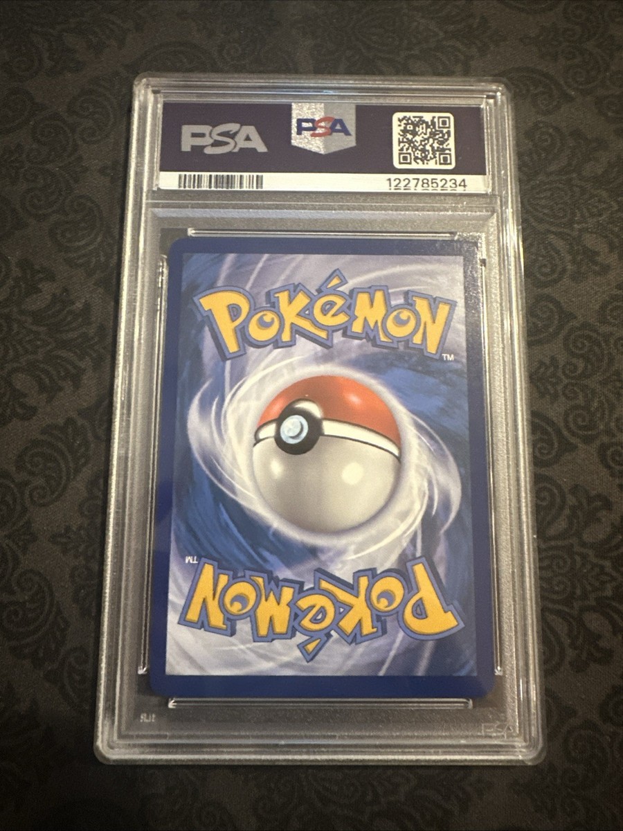 Team Rocket's Moltres ex 208/182 Sv10: Destined Rivals Holo for