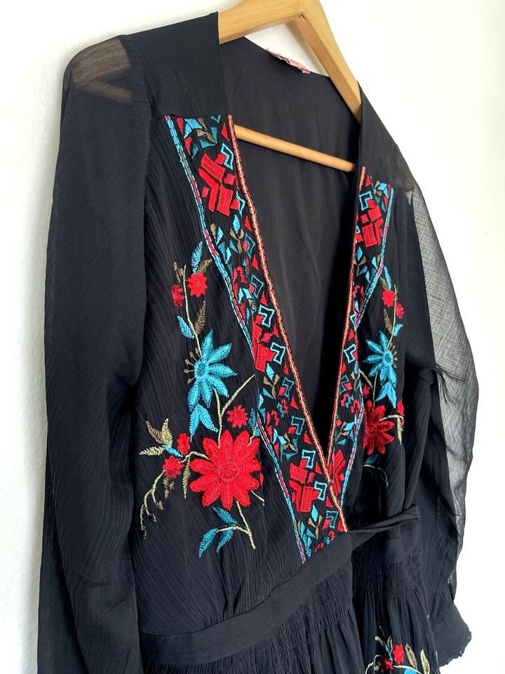 Vestido Anthropologie Not So Serious Floral Bordado Talla L Azteca Casa Bruja Foto 3 de 4