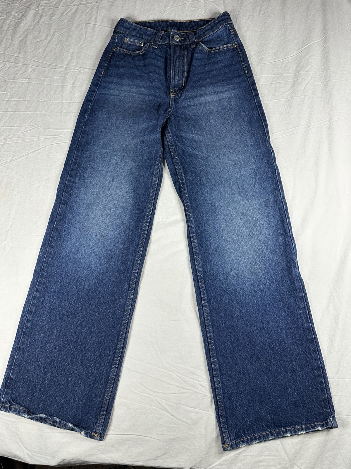👖✨ H&M &Denim Ultra High Waist Wide Leg Jeans 2 Medium Wash Jeans Button 