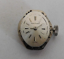 ST 69. WALTHAM MOVEMENT WITH DIAL & HANDS 17 JEWELS NOT RUNNING. USED