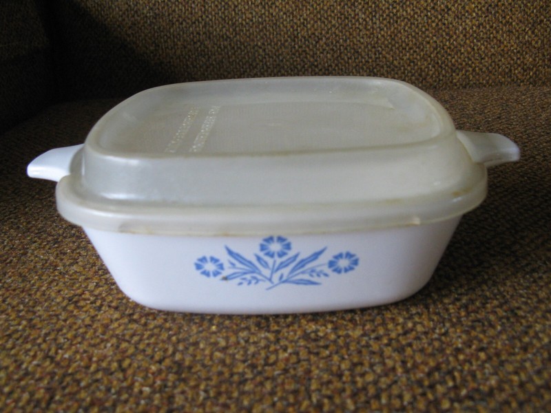 Original Corning Ware P-41-B Baking Casserole Dish Blue Cornflower 1.75 Cup Lid