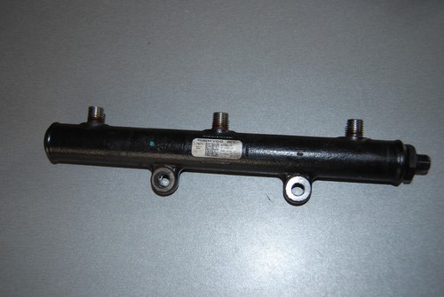 Commonrail Rohr Jaguar XF S-Type 2.7 D 276DT 2008 gebr