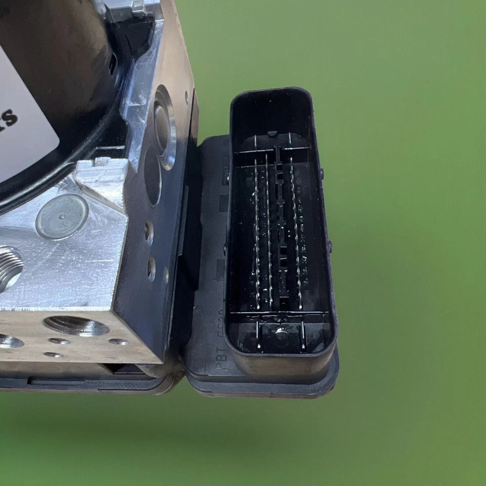 Módulo de bomba de freno ABS reacondicionado BMW 325i 2006-2010 2,5 L | 3452 6771489-01 Foto 4 de 4