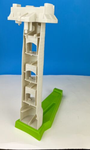 Mario Kart Hot Wheels Circuit Track Part: Castle Tower Loop Support ORIGINAL - Picture 3 of 3