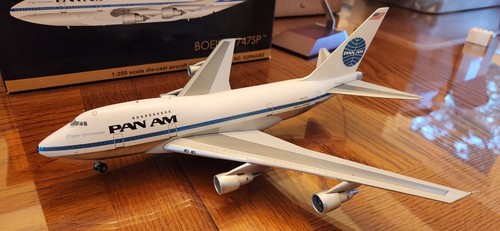 ULTRA RARE Retired Gemini Jets 200 Boeing 747-100 PAN AM, Hard to Find