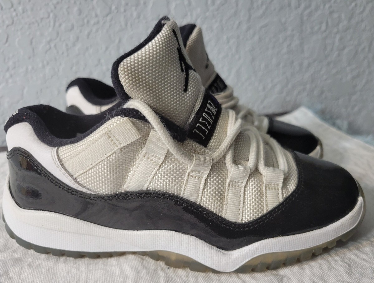 Size 13 - Jordan 11 Retro Concord 2011 Air Jordan 11 Retro 2011 “Concord” main image 2