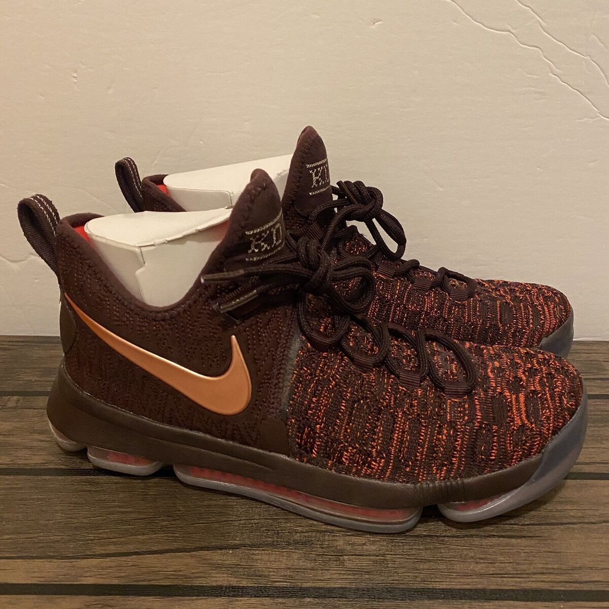 Nike Zoom KD9 XMAS Sauce Christmas Maroon Red Basketball Nike Zoom KD9 XMAS Sauce Christmas Maroon Red Basketball