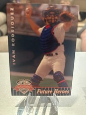 Ivan Rodriguez 1992 Upper Deck Fanfest Future Heroes #2! 2 Card Min! Read Desc!