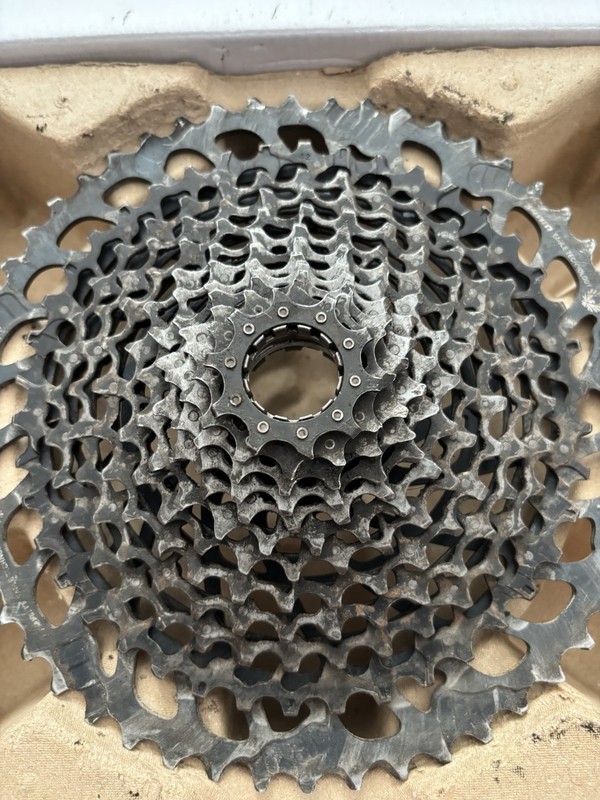 SRAM Eagle  12 Speed Cassette With 30T SRAM Chain Ring￼