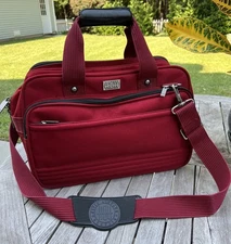 Ricardo Beverly Hills Overnight Carry-On Shoulder Hand Bag Luggage 16x8x11" Red