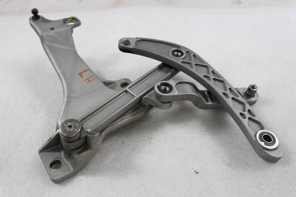 Lamborghini Gallardo, cupé, Spyder, LH, bisagra tapa maletero, usado, P/N 407827301D Foto 2 de 4