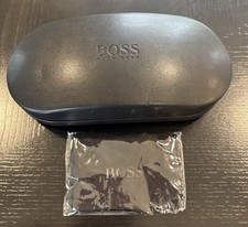 NEW HUGO BOSS BLACK CLAMSHELL AUTHENTIC EYEWEAR EYEGLASSES GLASSES CASE ONLY