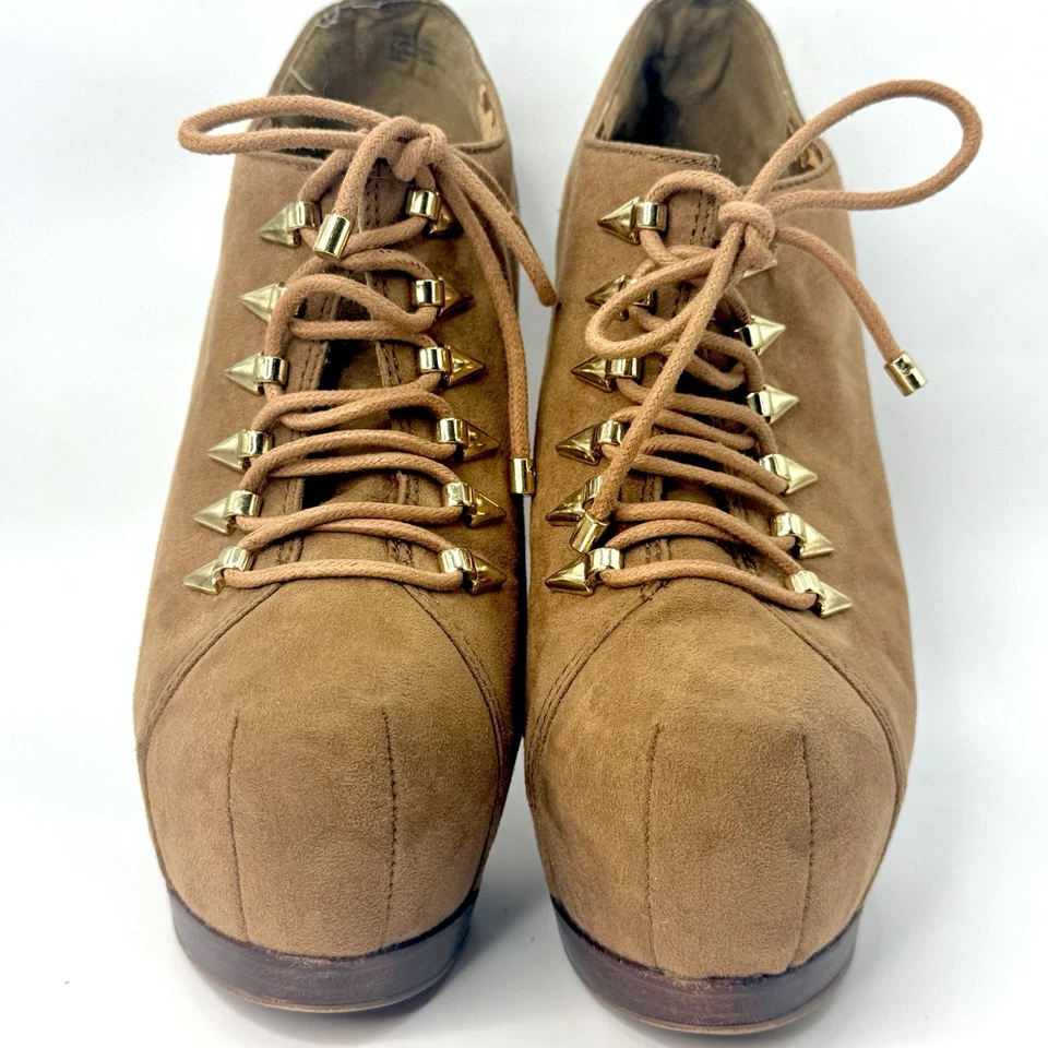 Wild Pair Tan Suede Lace-Up Platform Stiletto Booties Women’s Size 5.5 - Image 4 of 4