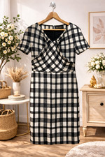 GUCCI Wool Check Dress Gray Short Sleeve Size L Model 324419