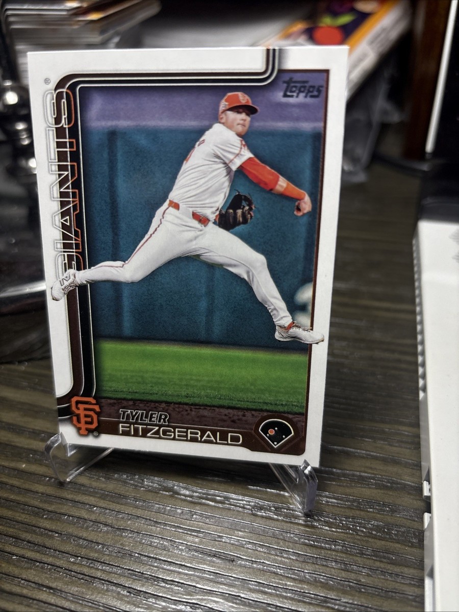 TOPPSカード 2025 Topps Series 2 Trent Grisham #666 New York Yankees Baseball