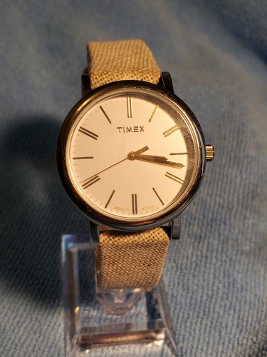 Timex Tw2p63700