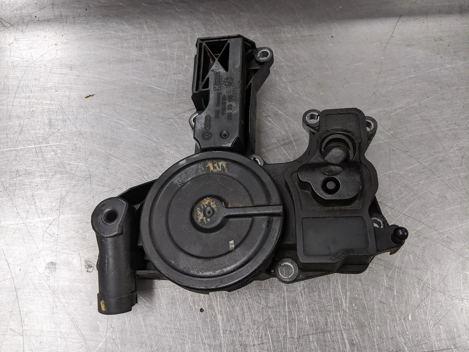 Separador de aceite de motor para 10-11 Audi A3 2.0 06H103495 Foto 2 de 4