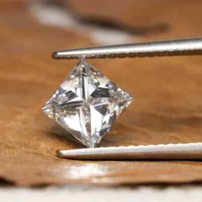 1.10 CT Natural White Diamond Princess Cut 6mm VVS1 D Grade Certified H84